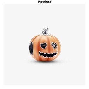 Pandora Glow-in-the-dark Spooky Pumpkin Charm